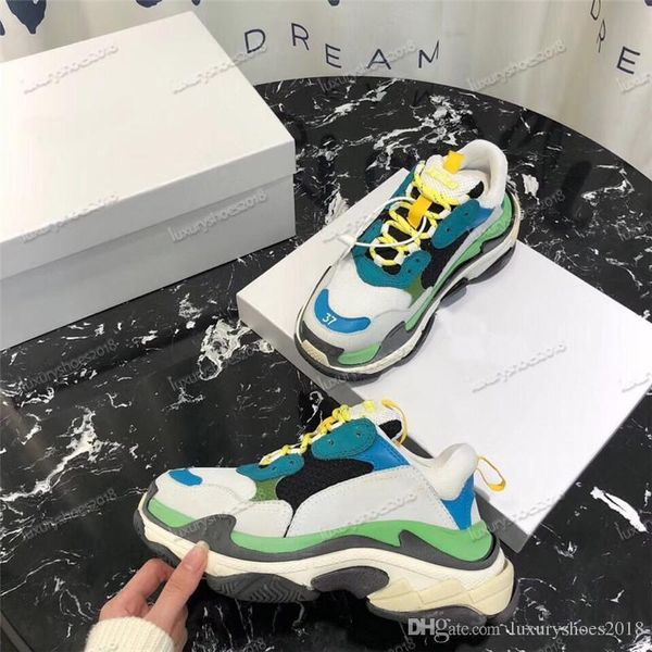 fashion paris 18fw triple s sneaker beige white black pink triple-s casual dad shoes for men's women designer party dress sneaker 35-45
fashion paris 18fw triple s sneaker beige white black pink triple-s casual dad shoes for men's women designer party dress sneaker 35-45