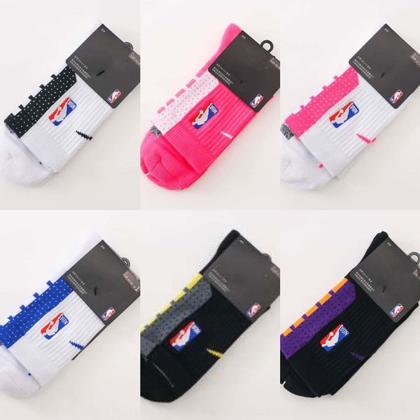 urukq 2020 towel basketball season elite basketball socks men's mid-leg players team style thickened towel bottom sports professional t, Black
urukq 2020 towel basketball season elite basketball socks men's mid-leg players team style thickened towel bottom sports professional t, Black