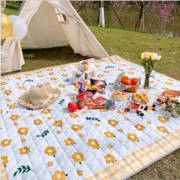 outdoor picnic waterproof moisture-proof swimming meal meal portable thickened extra large picnic mat beach mat machine washable
outdoor picnic waterproof moisture-proof swimming meal meal portable thickened extra large picnic mat beach mat machine washable