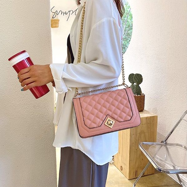 2020 new korean fashion women's shoulder small xiangfeng soft leather shoulder bag women's chain messenger bag, White
2020 new korean fashion women's shoulder small xiangfeng soft leather shoulder bag women's chain messenger bag, White