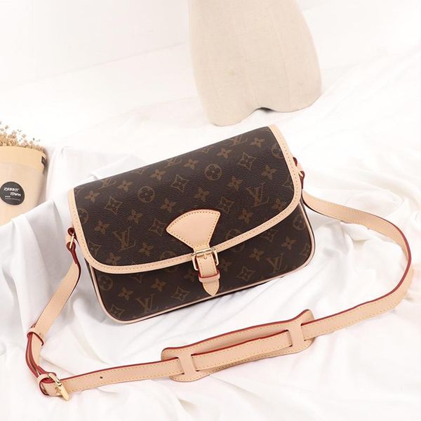 2021 new arrival womens bag bolso bandolera luxury designer womens shoulder bags simple style leather small flap crossbody bags messenger ba
2021 new arrival womens bag bolso bandolera luxury designer womens shoulder bags simple style leather small flap crossbody bags messenger ba