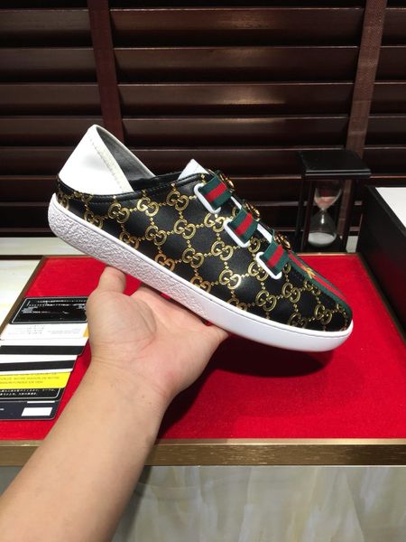 2019u summer new men's casual tide shoes, sports wild leather low-shoes, original packaging shoe box delivery 38-44, Black
2019u summer new men's casual tide shoes, sports wild leather low-shoes, original packaging shoe box delivery 38-44, Black
