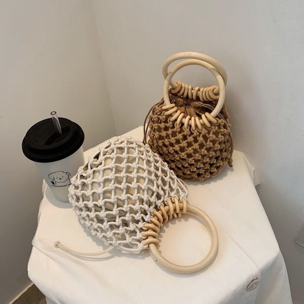 2020 new women small bags hand knitting bamboo design handbag korean hollow out ladies shoulder bag personalized crossbody bag
2020 new women small bags hand knitting bamboo design handbag korean hollow out ladies shoulder bag personalized crossbody bag