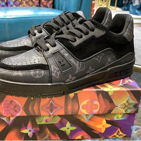 062 the high-quality men's casual sports shoes and outdoor casual shoes of the new brand designer, the original box size is 38-45, Black
062 the high-quality men's casual sports shoes and outdoor casual shoes of the new brand designer, the original box size is 38-45, Black