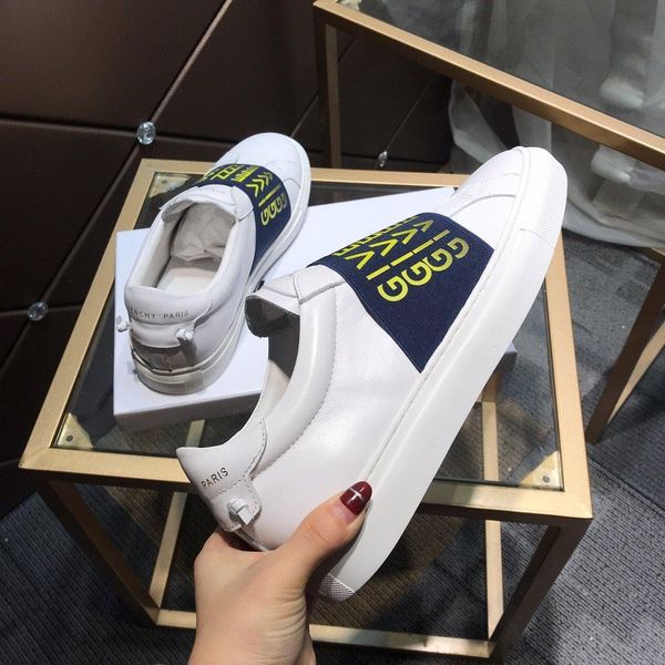 2020a high-end limited-edition leather elastic low-casual men's shoes, fashionable and comfortable sports shoes, wild flat loafers1, Black
2020a high-end limited-edition leather elastic low-casual men's shoes, fashionable and comfortable sports shoes, wild flat loafers1, Black