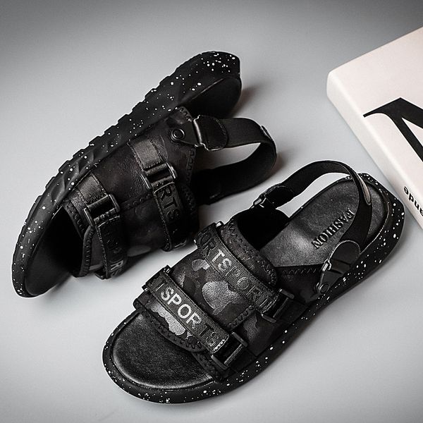 2020 new men's beach breathable wear-resistant two-wear and sandals casual fashion sandals
2020 new men's beach breathable wear-resistant two-wear and sandals casual fashion sandals