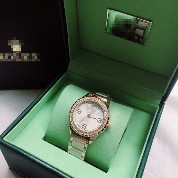 designer fashion ladies watch quartz stone movement delicate elegant ladies style luxury watches, ultra 2072001b, Slivery;brown
designer fashion ladies watch quartz stone movement delicate elegant ladies style luxury watches, ultra 2072001b, Slivery;brown