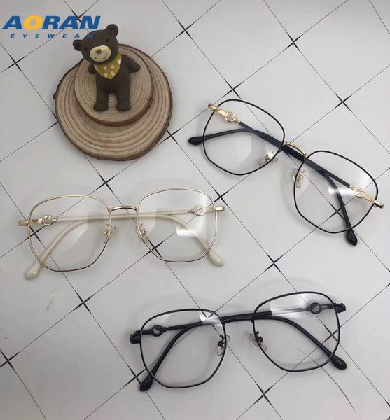 2020 new fashion frame women's metal frame fashionable glasses men's myopia anti-blue light plain glasses, Silver
2020 new fashion frame women's metal frame fashionable glasses men's myopia anti-blue light plain glasses, Silver