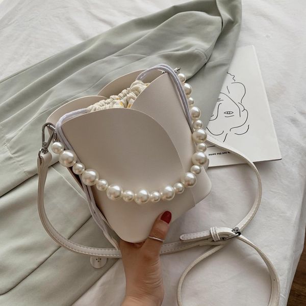 luxury beaded shoulder strap women handbags fashion pu leather crossbody bag for women shoulder messenger bag
luxury beaded shoulder strap women handbags fashion pu leather crossbody bag for women shoulder messenger bag
