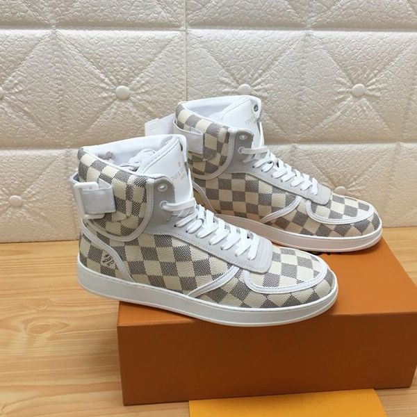 0965 men's designer casual sports shoes and famous brand outdoor casual shoes, fast delivery in the original box, Black
0965 men's designer casual sports shoes and famous brand outdoor casual shoes, fast delivery in the original box, Black