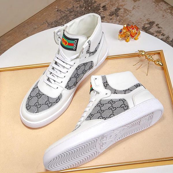 luxury men shoes high -leather sneaker scarpe da uomo breathable luxury men shoes boots chaussures pour hommes luxury mens shoes fashion
luxury men shoes high -leather sneaker scarpe da uomo breathable luxury men shoes boots chaussures pour hommes luxury mens shoes fashion