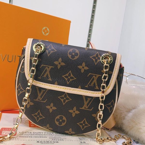 new arrival women leather chain small flap crossbody bags designer luxury lady vintage classic shoulder bag messenger bag bolsa de hombro
new arrival women leather chain small flap crossbody bags designer luxury lady vintage classic shoulder bag messenger bag bolsa de hombro