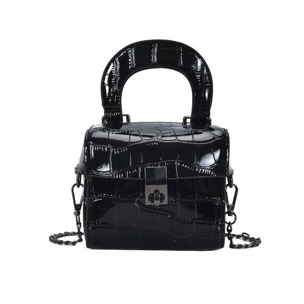 ladies small solid color shoulder bag women retro crocodile pattern pu leather crossbody bag wear-resistant casual handbag
ladies small solid color shoulder bag women retro crocodile pattern pu leather crossbody bag wear-resistant casual handbag