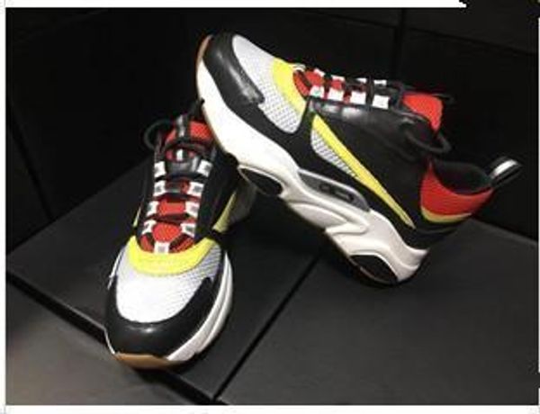 новый 2018 тройной s обувь мужчины женщины тапки высокого качества белые цвета толстый каблук дедушкой папа тренер triple-s повседневная обу, Black 
новый 2018 тройной s обувь мужчины женщины тапки высокого качества белые цвета толстый каблук дедушкой папа тренер triple-s повседневная обу, Black