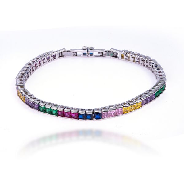 european and american fashion zircon bracelet grade square diamond inlaid jewelry platinum plating factory direct sales, Golden;silver
european and american fashion zircon bracelet grade square diamond inlaid jewelry platinum plating factory direct sales, Golden;silver