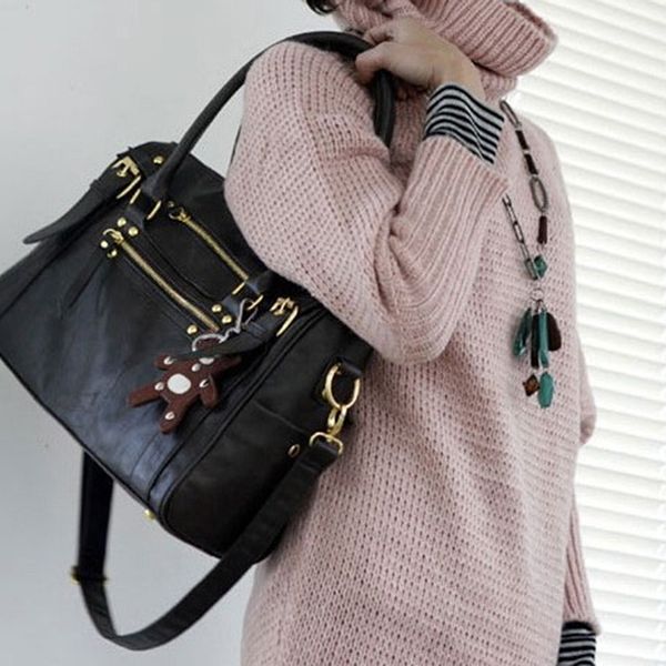 new lady handbag vintage belt bear casual tote female large shoulder bag messenger bag leather zipper women handbag bolso mujer
new lady handbag vintage belt bear casual tote female large shoulder bag messenger bag leather zipper women handbag bolso mujer