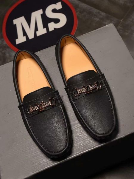 2020-2019y summer new custom men's casual shoes, fashion wild sports shoes, original packaging shoe box delivery, yardage: 38-44
2020-2019y summer new custom men's casual shoes, fashion wild sports shoes, original packaging shoe box delivery, yardage: 38-44