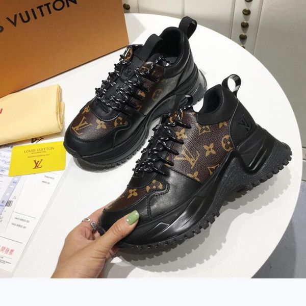159 new designer luxury women's casual fashion shoes, women's outdoor casual shoes, high-quality materials, with original box, Black
159 new designer luxury women's casual fashion shoes, women's outdoor casual shoes, high-quality materials, with original box, Black