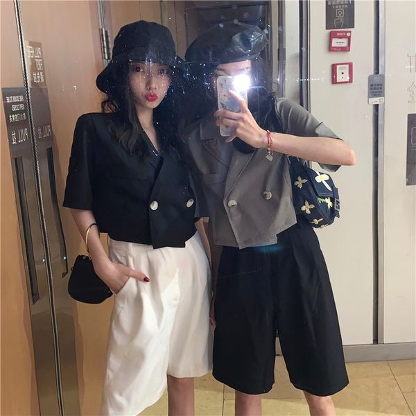 western style slimming thin short-sleeved suit small coat + high waist coat casual pants wide leg casual pants two-piece set, Gray
western style slimming thin short-sleeved suit small coat + high waist coat casual pants wide leg casual pants two-piece set, Gray