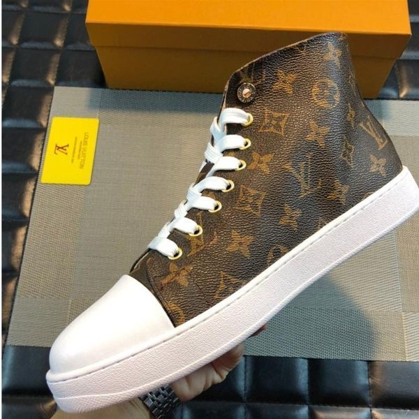 2020wo new luxury men's casual fashion sneakers for sale, outdoor travel, sports laces, original box, fast delivery, Black
2020wo new luxury men's casual fashion sneakers for sale, outdoor travel, sports laces, original box, fast delivery, Black