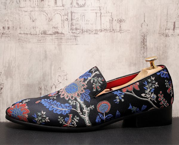 men loafers men embroidery note party dress stage shoes slipper fashion men's flats painted leather shoes vintage lazy, Black
men loafers men embroidery note party dress stage shoes slipper fashion men's flats painted leather shoes vintage lazy, Black
