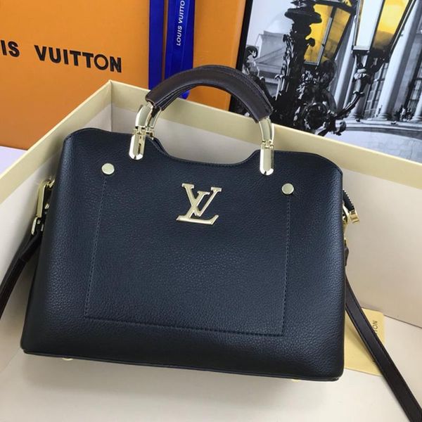 classic design womens totes leather shoulder bag new arrival lady zipper crossbody bags handle totes messenger bags with origin box
classic design womens totes leather shoulder bag new arrival lady zipper crossbody bags handle totes messenger bags with origin box