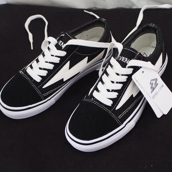 2020designer canvas shoes 1970s big eyes play chuck 70 multi heart conversa zapatosfootwear ian connor old skool fashion current shoes, Black 
2020designer canvas shoes 1970s big eyes play chuck 70 multi heart conversa zapatosfootwear ian connor old skool fashion current shoes, Black