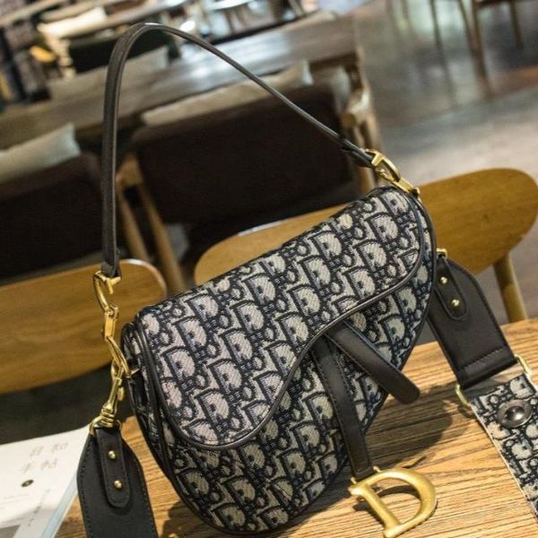 2019lvlouisvvvuittonnew crossbody shoulder handbag women purse messenger bag wallet tote clutchyslbag m40156
2019lvlouisvvvuittonnew crossbody shoulder handbag women purse messenger bag wallet tote clutchyslbag m40156