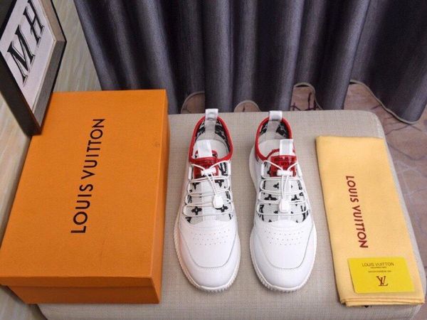 2020 high-end men's embroidered printed casual shoes comfortable breathable leather classic sneakers lace-up low-shoes, size: 38-45, Black
2020 high-end men's embroidered printed casual shoes comfortable breathable leather classic sneakers lace-up low-shoes, size: 38-45, Black