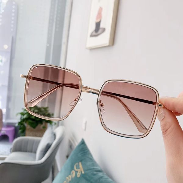 internet celebrity with ins super fire big frame sun men's and women's big face thin glasses beach sun glasses, Silver
internet celebrity with ins super fire big frame sun men's and women's big face thin glasses beach sun glasses, Silver