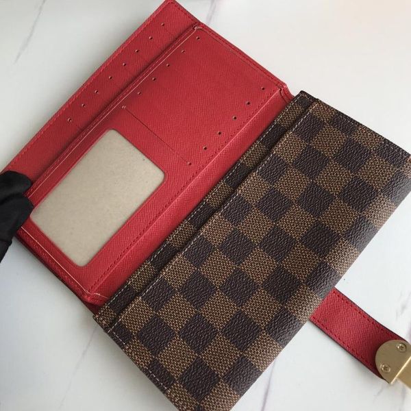 женщины дизайнер кошелек деньги монет карманный держатель карты нового прибытия классический дизайн женщин кошельки сумочка кожа длинный кош
женщины дизайнер кошелек деньги монет карманный держатель карты нового прибытия классический дизайн женщин кошельки сумочка кожа длинный кош