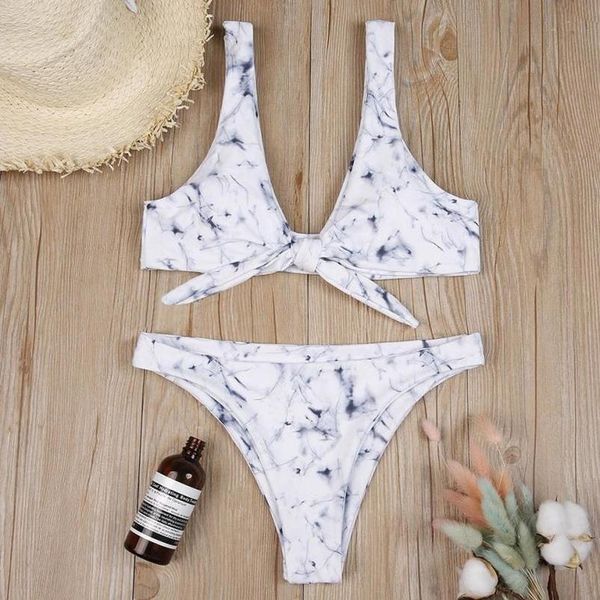 enchanting women split swimwear marble print padded bra halter bikini beachwear wrapped chest womens swimsuits biquinis, White;black
enchanting women split swimwear marble print padded bra halter bikini beachwear wrapped chest womens swimsuits biquinis, White;black