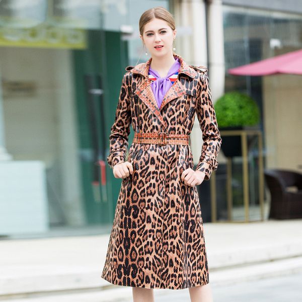 2020 winter fashion leopard print trench coat pretty full sleeve turn-down collar female long trench with belts, Tan;black
2020 winter fashion leopard print trench coat pretty full sleeve turn-down collar female long trench with belts, Tan;black