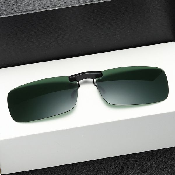2020 new fashion myopia polarized sunglasses clip driving fishing sunglasses clip, White;black
2020 new fashion myopia polarized sunglasses clip driving fishing sunglasses clip, White;black