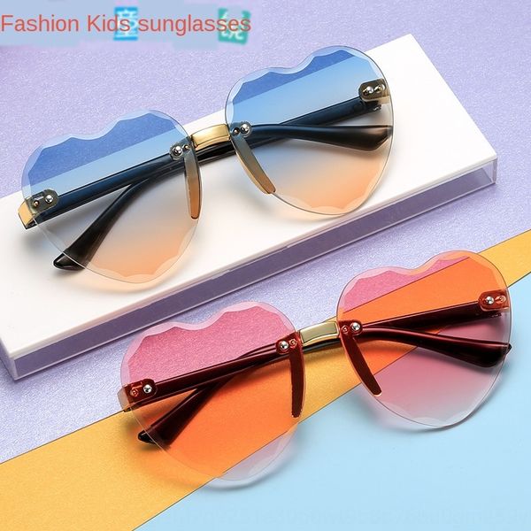 new colorful gradient cartoon love children's sunglasses frameless trimming peach heart children's sunglasses, Blue
new colorful gradient cartoon love children's sunglasses frameless trimming peach heart children's sunglasses, Blue