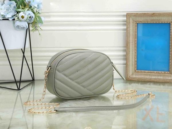 2019 designer handbags shoulder bag patent leather handbag woman bags leather handbag chain bag fashion woman bags 1538
2019 designer handbags shoulder bag patent leather handbag woman bags leather handbag chain bag fashion woman bags 1538