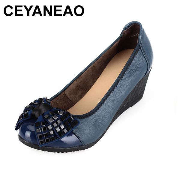 ceyaneaospring and autumn shallow mouth drill mother shoes leather soft the elderly with a single shoes casual comfortable women, Black
ceyaneaospring and autumn shallow mouth drill mother shoes leather soft the elderly with a single shoes casual comfortable women, Black