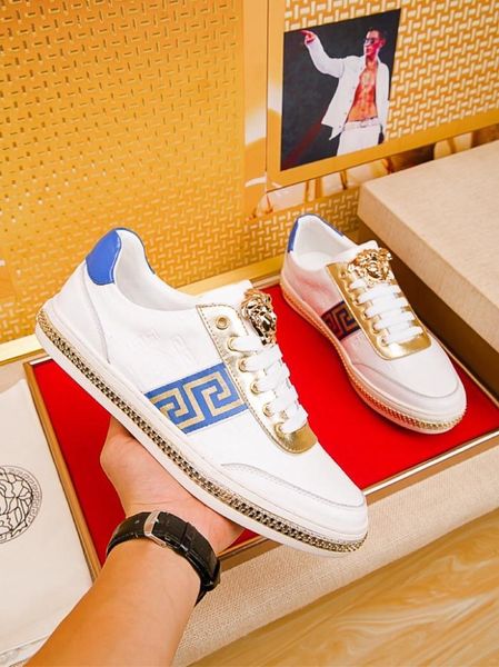 2020k high-end medusa embroidered leather low-lace-up casual shoes, fashionable and versatile outdoor sports shoes, size: 38-45, Black
2020k high-end medusa embroidered leather low-lace-up casual shoes, fashionable and versatile outdoor sports shoes, size: 38-45, Black