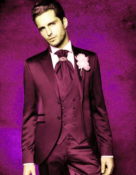 handsome two buttons groomsmen peak lapel groom tuxedos men suits wedding/prom/dinner man blazer(jacket+pants+tie+vest) w313, Black;gray
handsome two buttons groomsmen peak lapel groom tuxedos men suits wedding/prom/dinner man blazer(jacket+pants+tie+vest) w313, Black;gray