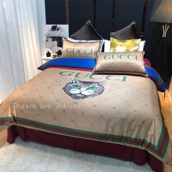 silk bedding set fashion cat stripe and letter printing bedding set new size cotton soft bedding suit home textiles
silk bedding set fashion cat stripe and letter printing bedding set new size cotton soft bedding suit home textiles