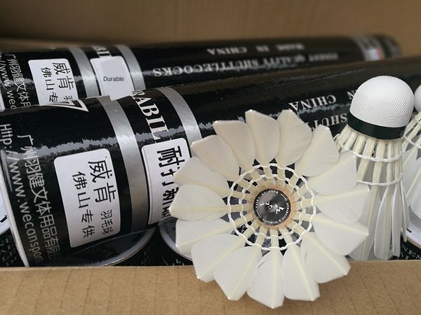 zwipw real black wecan wool ball badminton badminton wecan super resistant king duck feather ball 12 pieces 77 training with 76 speed flight
zwipw real black wecan wool ball badminton badminton wecan super resistant king duck feather ball 12 pieces 77 training with 76 speed flight