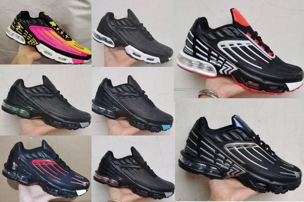 2021 tn aìr mà x plus 3 tuned mens running shoes classic outdoor tn black white sport shock pack sneakers men requin blue spider 36-45
2021 tn aìr mà x plus 3 tuned mens running shoes classic outdoor tn black white sport shock pack sneakers men requin blue spider 36-45