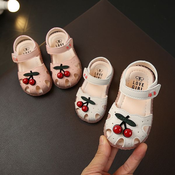 2020 new girls' cherry cute magic sticker children's casual shoes magic sandals and sandals, Black;red
2020 new girls' cherry cute magic sticker children's casual shoes magic sandals and sandals, Black;red