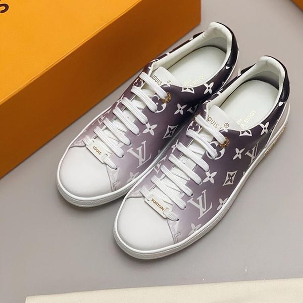 68 designer luxury women's casual fashion shoes, women's outdoor casual travel shoes, fast delivery, original box, Black
68 designer luxury women's casual fashion shoes, women's outdoor casual travel shoes, fast delivery, original box, Black