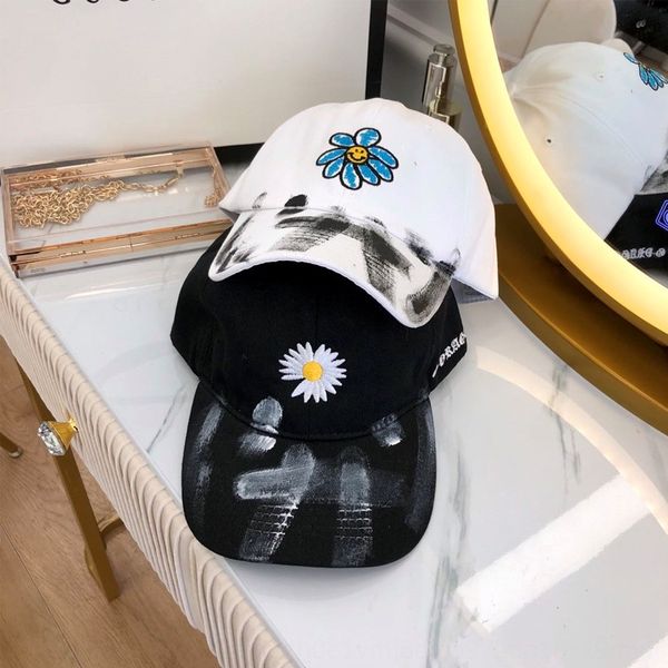 ri5ws ins fashion brand female summer new style street personality graffiti tennis red daisy baseball cap embroidered baseball cap embroide, Blue;gray
ri5ws ins fashion brand female summer new style street personality graffiti tennis red daisy baseball cap embroidered baseball cap embroide, Blue;gray