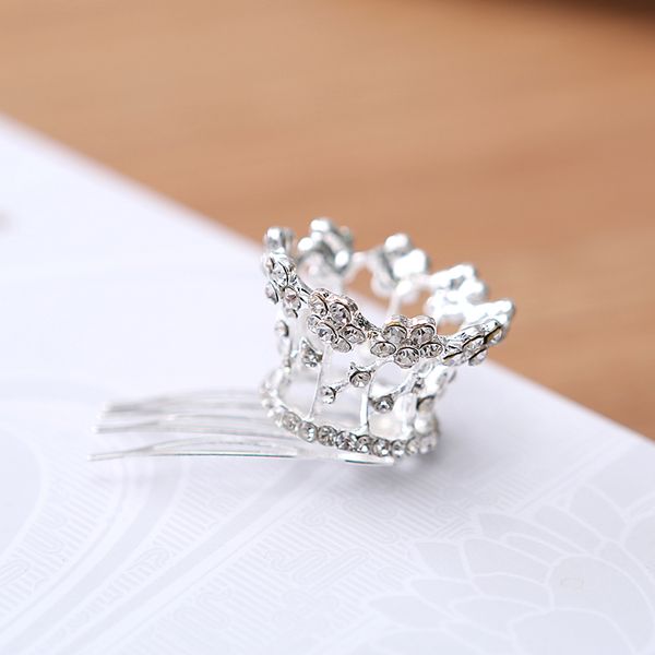 2020 limited tiaras trendy zinc alloy round children girls hair accessories rhinestone jewelry comb crown tiara, Golden;silver
2020 limited tiaras trendy zinc alloy round children girls hair accessories rhinestone jewelry comb crown tiara, Golden;silver