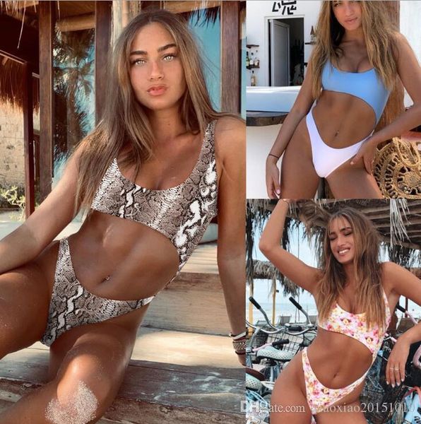 new bandeau bikini set women swimwear push up swimsuit female bathing suit striped bottom bikini swim suit 1024, White;black
new bandeau bikini set women swimwear push up swimsuit female bathing suit striped bottom bikini swim suit 1024, White;black