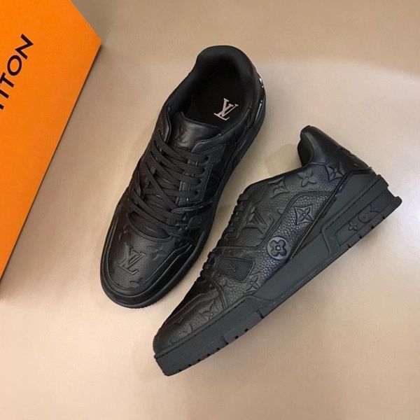 070 high-quality men's casual sports shoes and designer luxury outdoor casual shoes, the original box size is 38-45, Black
070 high-quality men's casual sports shoes and designer luxury outdoor casual shoes, the original box size is 38-45, Black