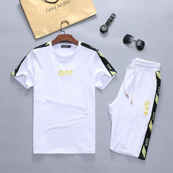 2020 mens new brand designer sets t-shirt and pant men cotton short tracksuit women summer suit short medusa fashion summer luxury tracksuit, Gray
2020 mens new brand designer sets t-shirt and pant men cotton short tracksuit women summer suit short medusa fashion summer luxury tracksuit, Gray