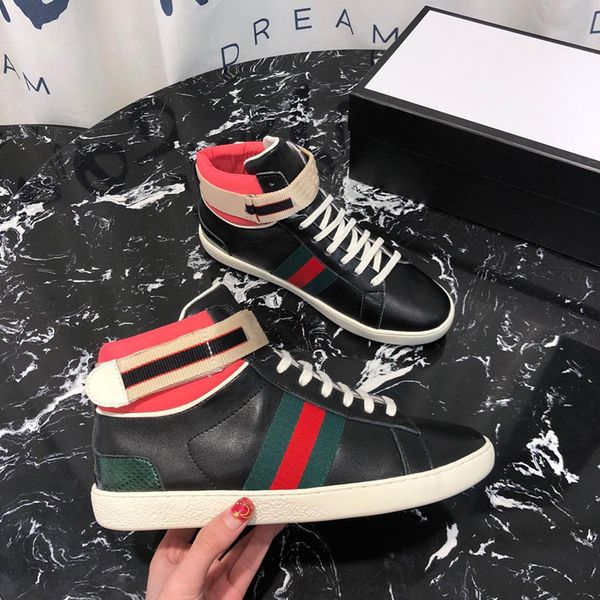 2020 latest handmade casual shoes couple casual shoes fashion trend comfortable shoe size 35-45 type 39745400683 
2020 latest handmade casual shoes couple casual shoes fashion trend comfortable shoe size 35-45 type 39745400683